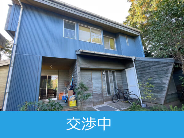 R5-6地の岡地区のおしゃれなお家